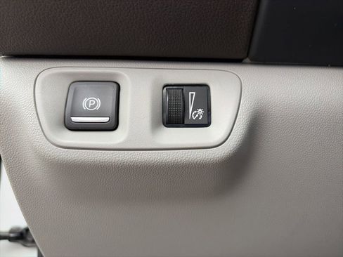 Used 2019 GMC Acadia SLT image 12