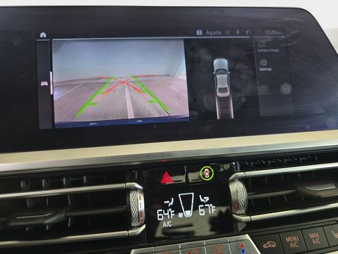 Certified 2021 BMW 330i Sedan w/ Convenience Package image 24