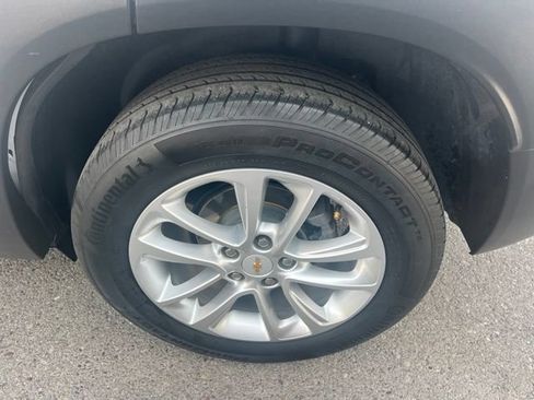 Used 2024 Chevrolet TrailBlazer LS w/ LS Convenience Package AWD/4WD image 19
