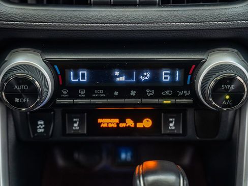 Used 2019 Toyota RAV4 Limited w/ All Weather Liner Package AWD/4WD image 26