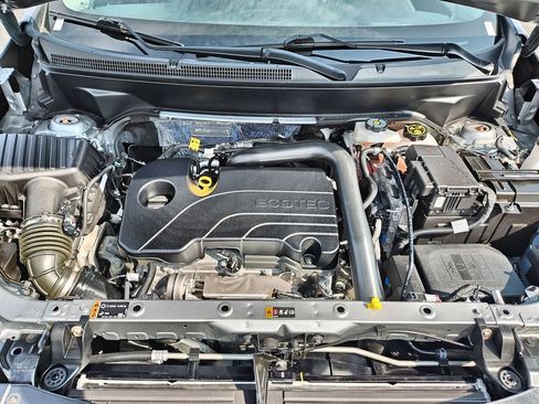 Used 2024 Chevrolet Equinox LT FWD image 26