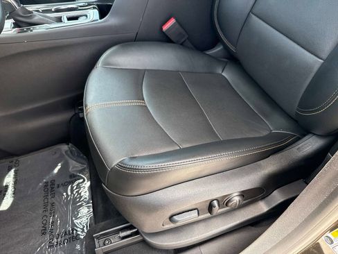 Used 2024 Chevrolet Equinox Premier FWD image 20