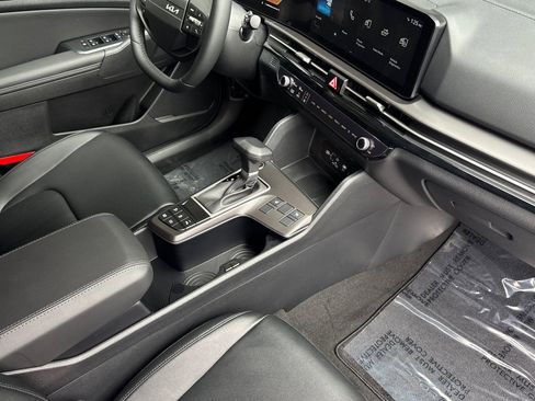 New 2026 Kia Sportage EX image 12