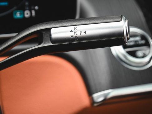 Used 2023 Mercedes-Benz S 500 4MATIC w/ AMG Line image 26