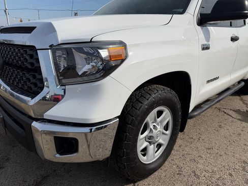 Used 2019 Toyota Tundra SR5 w/ SR5 Upgrade Package image 14