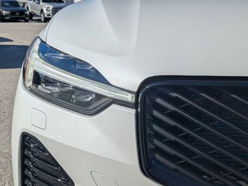 New 2026 Volvo XC60 B5 Ultra w/ Protection Package Premier AWD/4WD image 10