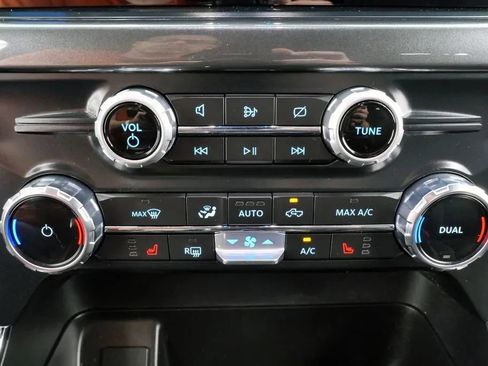 Used 2022 Ford F150 XLT w/ Equipment Group 302A High AWD/4WD image 29