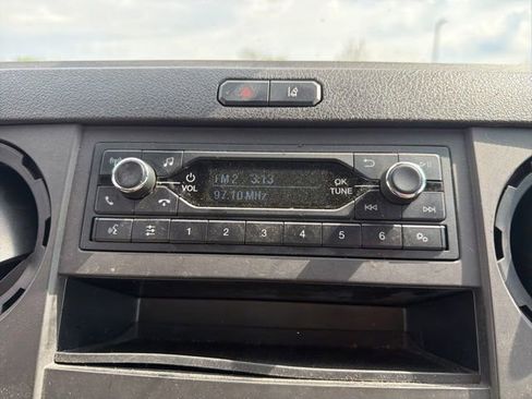 Used 2022 Ford F750 2WD Regular Cab Super Duty image 24