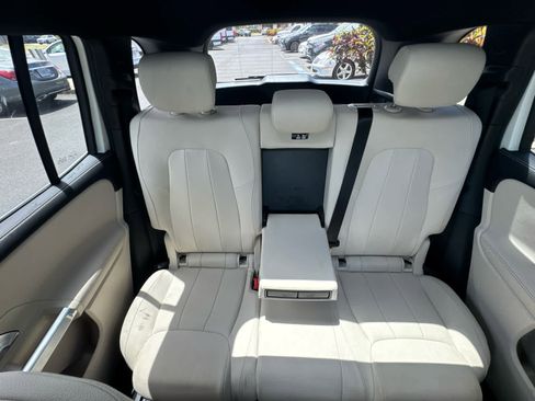 Used 2026 Mercedes-Benz GLB 250 image 28