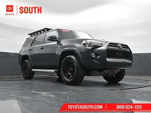 Used 2024 Toyota 4Runner SR5 Premium w/ Moonroof Package AWD/4WD image 42