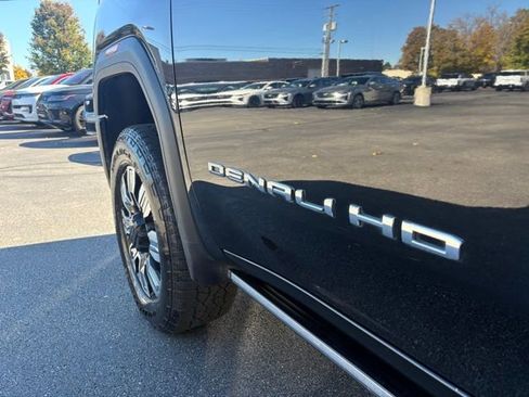 Certified 2024 GMC Sierra 2500 Denali w/ Denali Reserve Package image 13