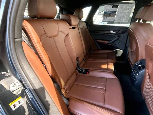 Used 2020 Audi Q5 Prestige image 19
