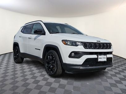 Used 2025 Jeep Compass Latitude w/ Convenience Group