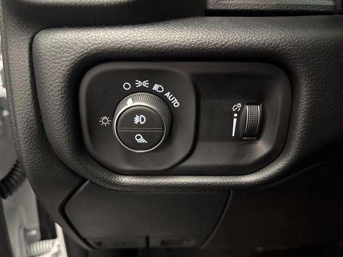 New 2026 RAM 3500 Tradesman AWD/4WD image 21