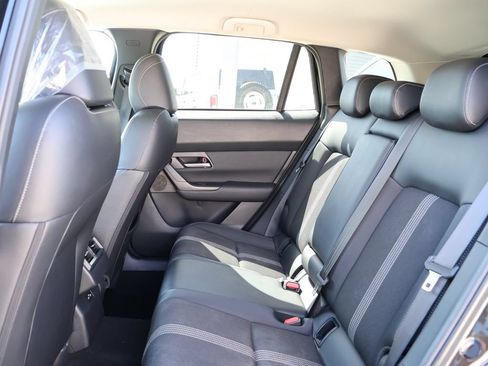 Used 2025 MAZDA CX-50 AWD 2.5 S w/ Preferred Package image 18
