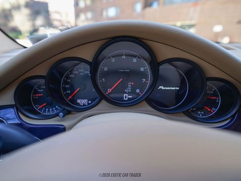 Used 2012 Porsche Panamera 4 image 26