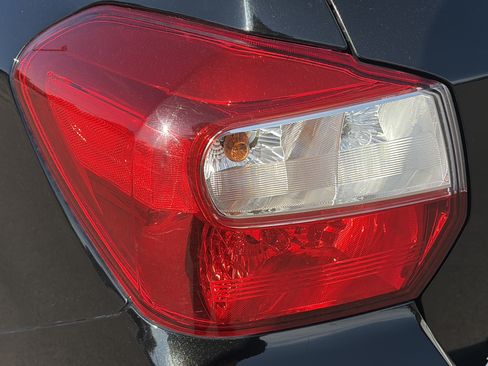 Used 2016 Subaru Crosstrek 2.0i Premium AWD/4WD image 26