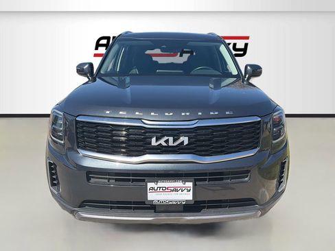 Used 2022 Kia Telluride EX w/ EX Premium Package FWD image 2