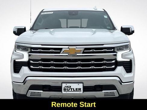 Used 2022 Chevrolet Silverado 1500 LTZ w/ LTZ Premium Package AWD/4WD image 14