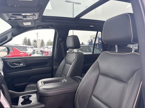 Used 2021 GMC Yukon SLT w/ SLT Luxury Package image 10