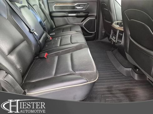 Used 2019 RAM 1500 Laramie AWD/4WD image 35