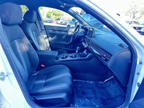 Used 2023 Honda Civic Sport image 17