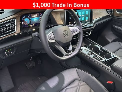 New 2026 Volkswagen Atlas SE FWD image 9