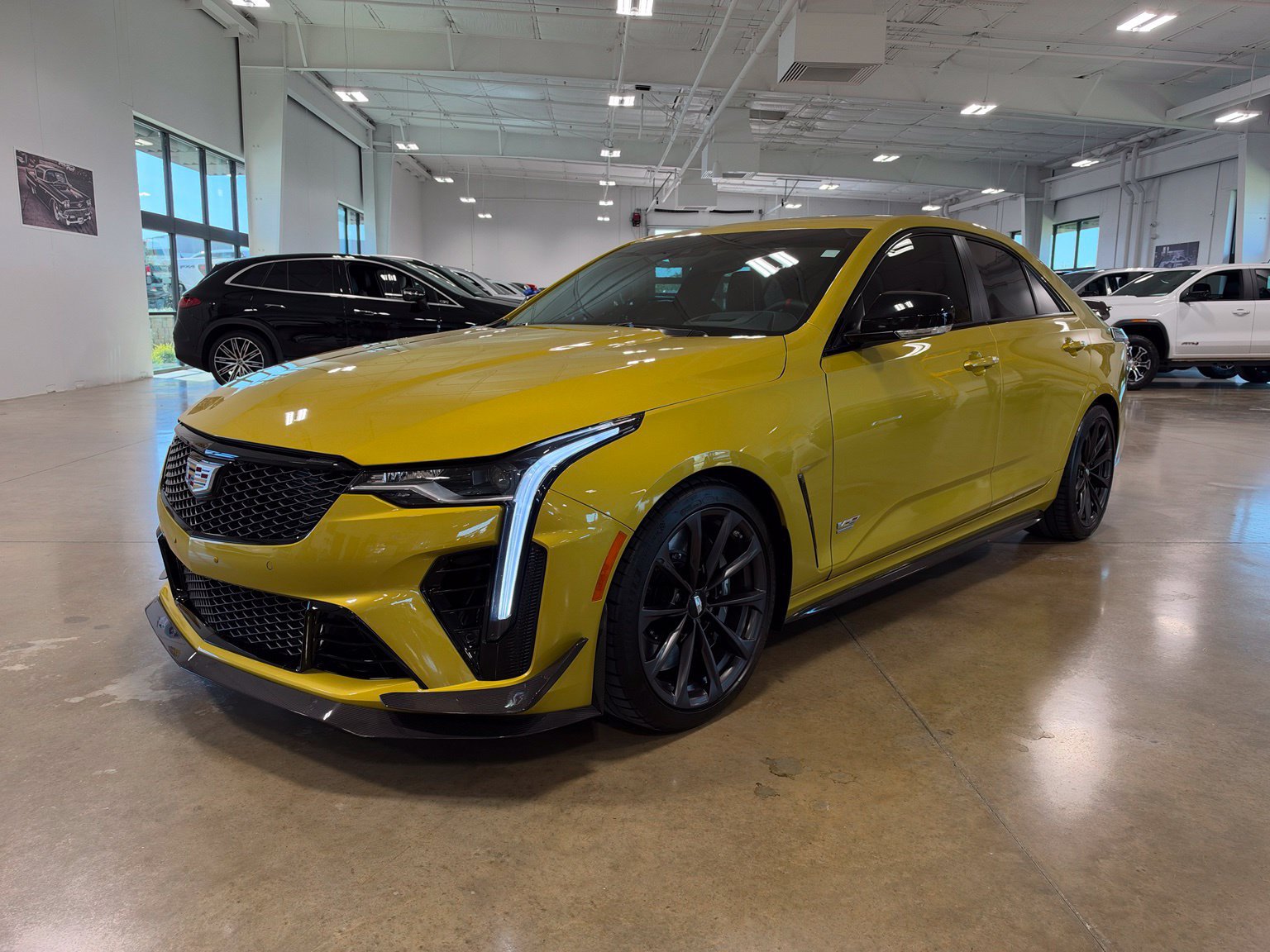 Used 2024 Cadillac CT4 V Blackwing w/ Carbon Fiber 1 Package RWD image 3