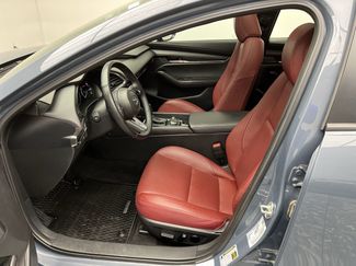 Used 2025 MAZDA MAZDA3 s video 3