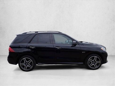 Used 2019 Mercedes-Benz GLE 43 AMG 4MATIC image 5