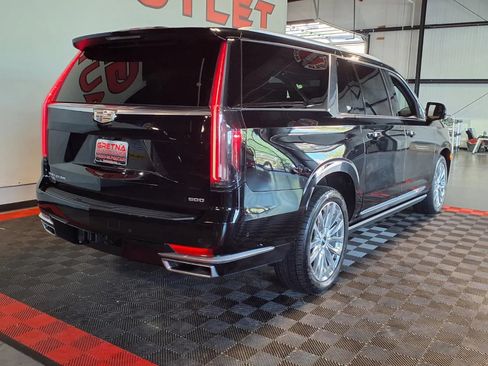 Used 2021 Cadillac Escalade ESV Premium Luxury w/ Driver Assist Tech Package AWD/4WD image 9