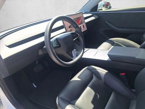 Used 2025 Tesla Model 3 Long Range AWD/4WD image 9