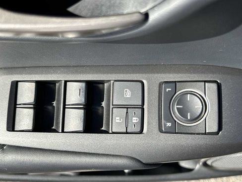 Used 2016 Lexus NX 200t FWD image 15
