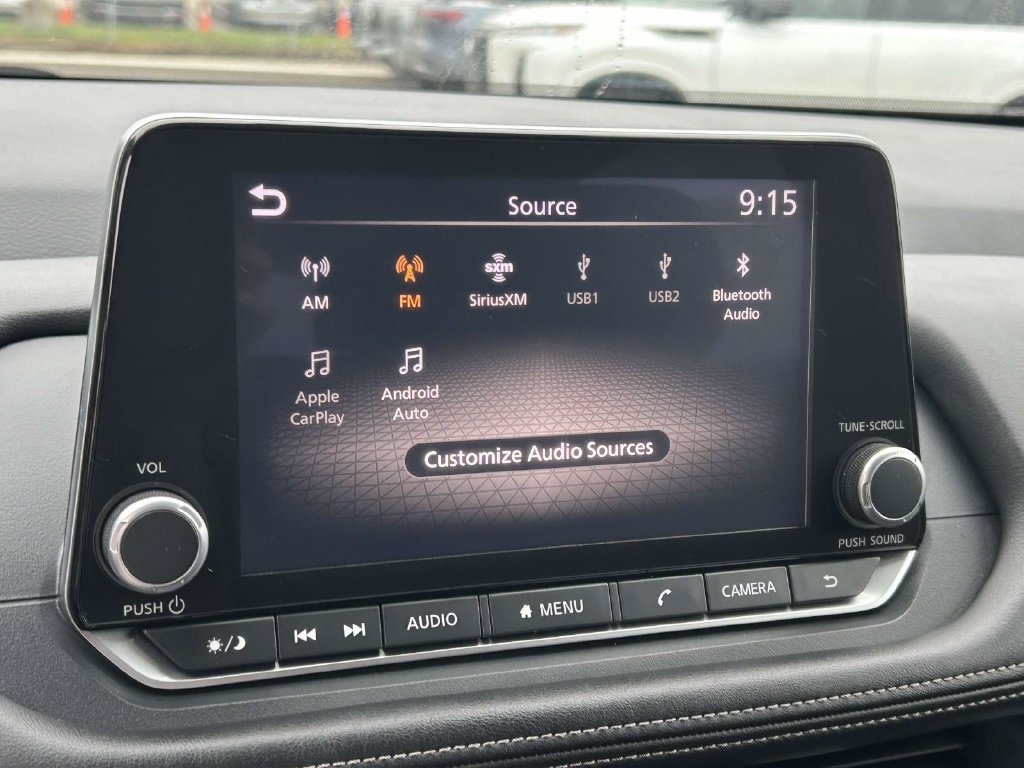 Used 2025 Nissan Rogue SV AWD/4WD image 26