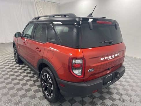 Used 2024 Ford Bronco Sport Outer Banks w/ Tech Package image 6