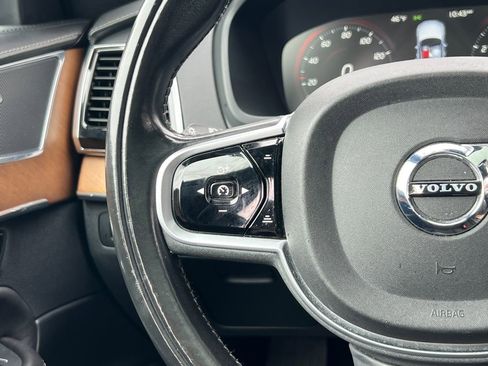 Used 2017 Volvo XC90 T6 Inscription w/ Vision Package image 24