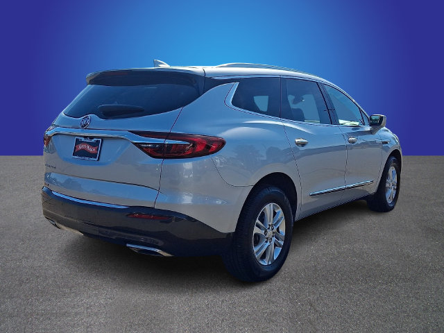Used 2020 Buick Enclave Essence w/ Sound and Sites Package FWD image 4
