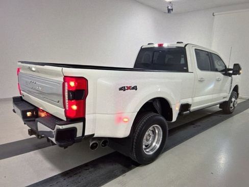 Used 2024 Ford F350 King Ranch w/ Chrome Package image 2