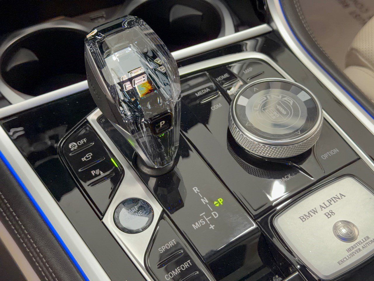 Used 2023 BMW ALPINA B8 xDrive Gran Coupe AWD/4WD image 21