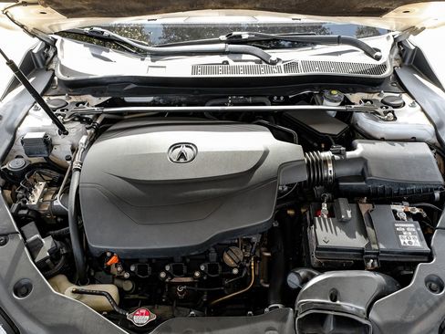 Used 2015 Acura TLX V6 w/ Technology Package image 42