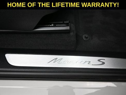 Used 2023 Porsche Macan S AWD/4WD image 49