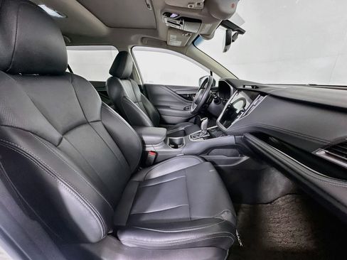 Used 2022 Subaru Outback Limited XT w/ Popular Package #2 AWD/4WD image 32
