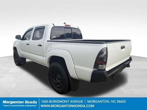 Used 2015 Toyota Tacoma PreRunner w/ SR5 Package RWD image 7