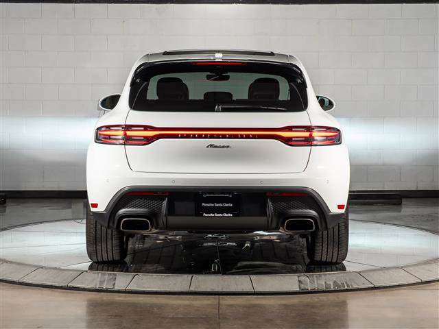 Used 2026 Porsche Macan AWD/4WD image 10