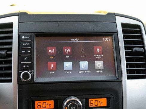 Used 2021 Nissan Frontier SV w/ Midnight Edition Floor Mats image 26