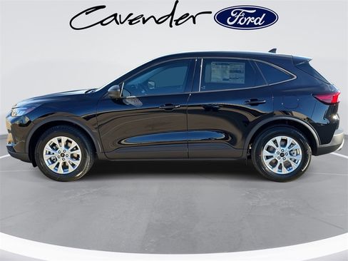 New 2026 Ford Escape Active image 8