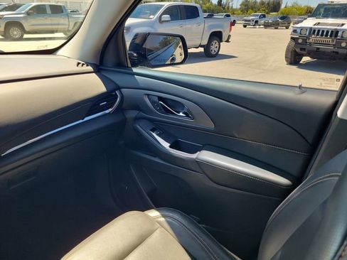 Used 2018 Chevrolet Traverse Premier w/ Redline Edition AWD/4WD image 14
