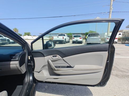Used 2012 Honda Civic LX image 12
