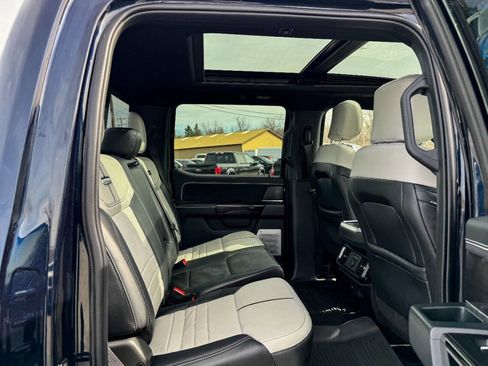 Used 2025 Ford F150 Lightning Platinum AWD/4WD image 17
