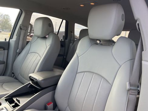 Used 2017 Buick Enclave Premium w/ Enclave Sport Touring Edition image 12